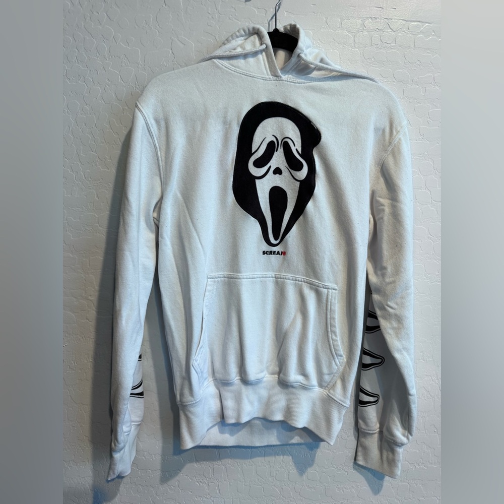 White Scream Hoodie with Black Graphic size XS